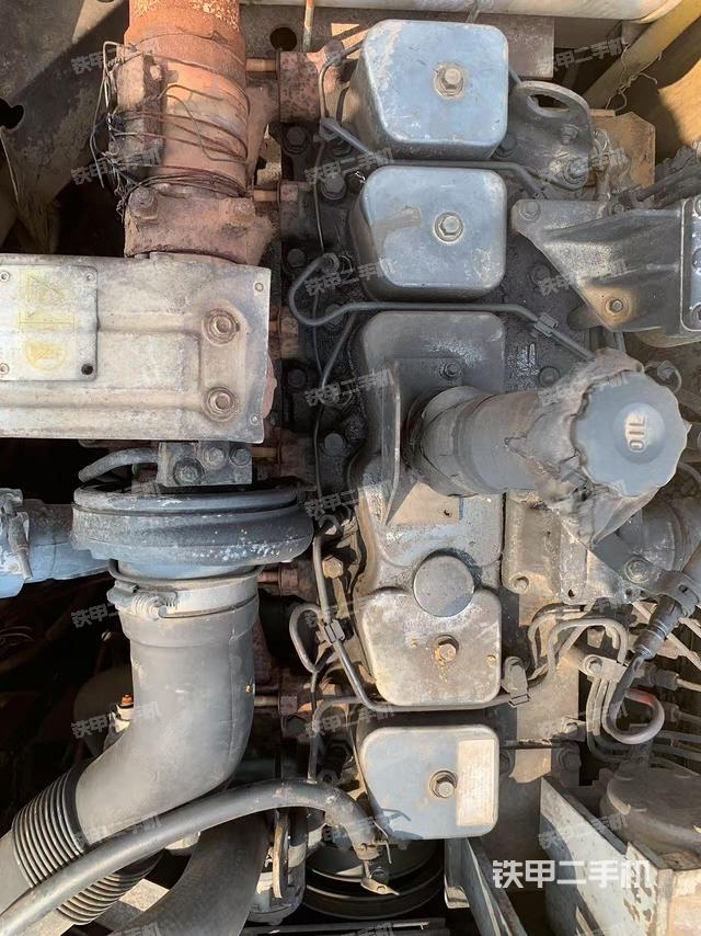 發(fā)動(dòng)機(jī)整體俯視（整機(jī)外觀）