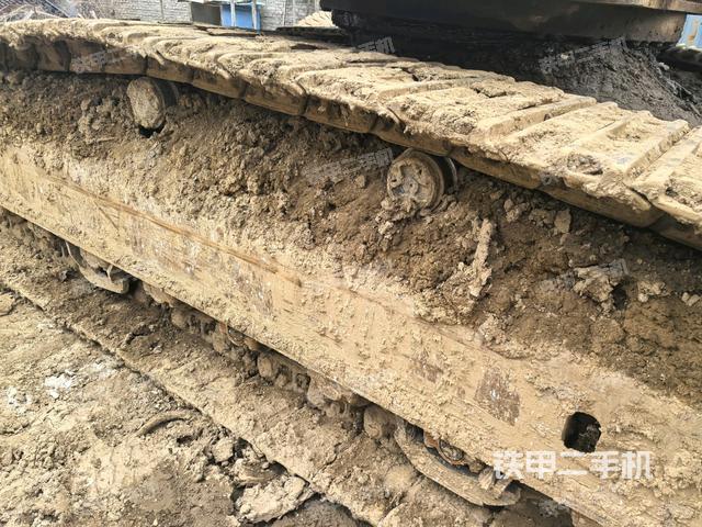 右側(cè)行走馬達蓋板（行走機構(gòu)）