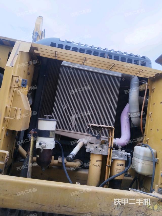 散熱器正面（大件艙室）