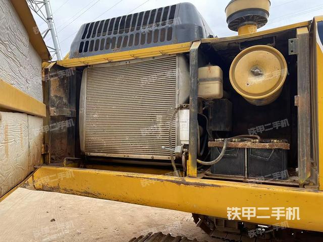 散熱器正面（大件艙室）