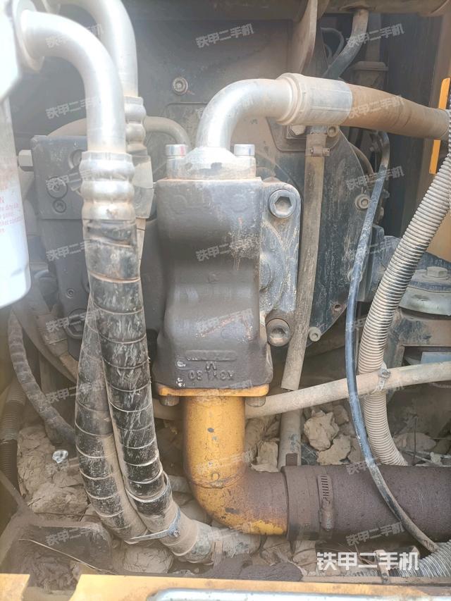 液壓泵室（大件艙室）