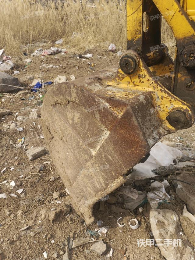 鏟斗右后整體（工作和回轉(zhuǎn)裝置）