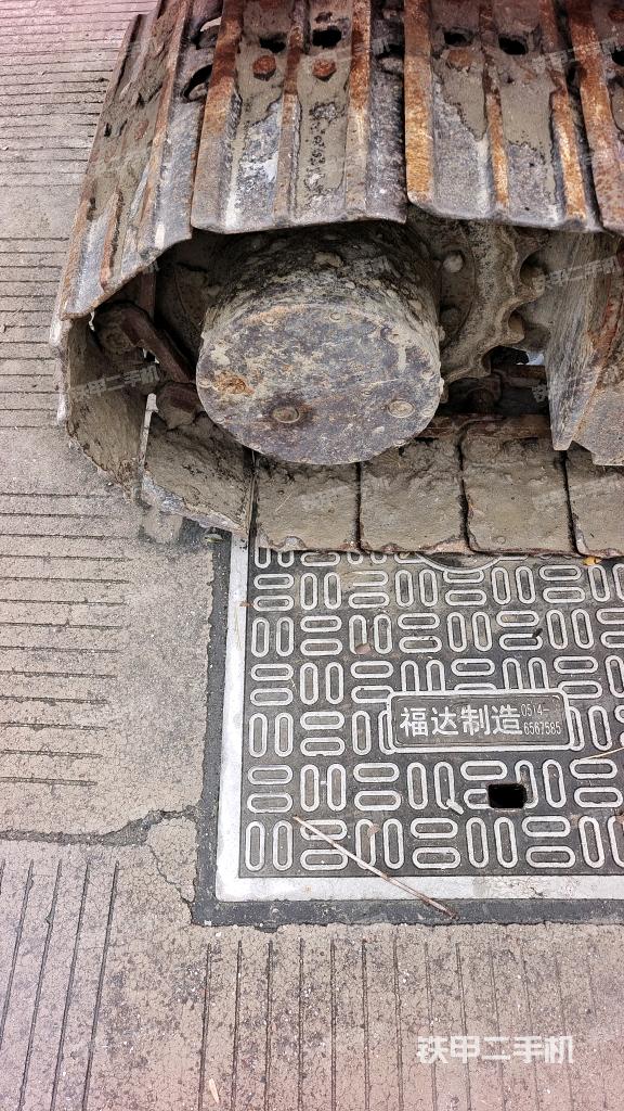 右側(cè)行走馬達(dá)蓋板（行走機(jī)構(gòu)）