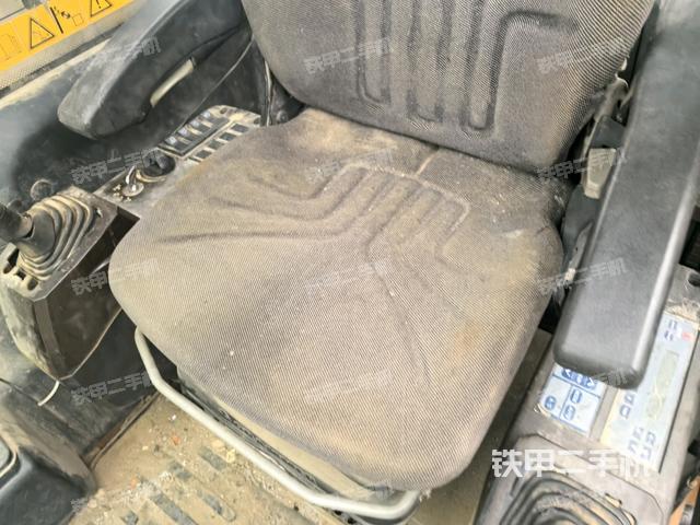 座椅后部（駕駛室部分）