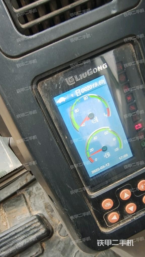 小時(shí)表(駕駛室部分) 小時(shí)表(駕駛室部分)