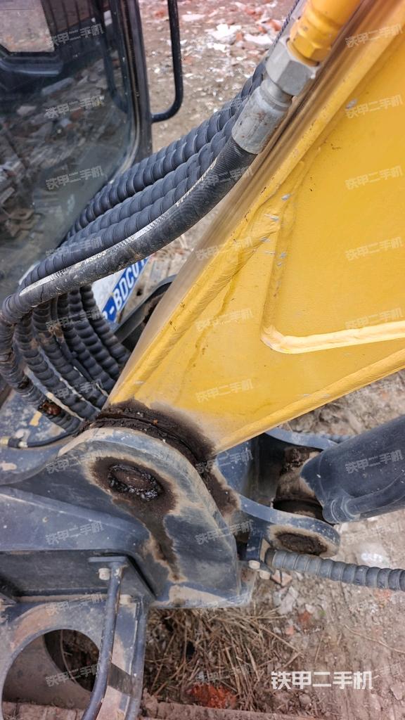 大臂根部?斜(工作和回轉(zhuǎn)裝置) 大臂根部?斜(工作和回轉(zhuǎn)裝置)