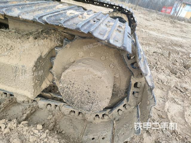 左驅(qū)動(dòng)輪（行走機(jī)構(gòu)）