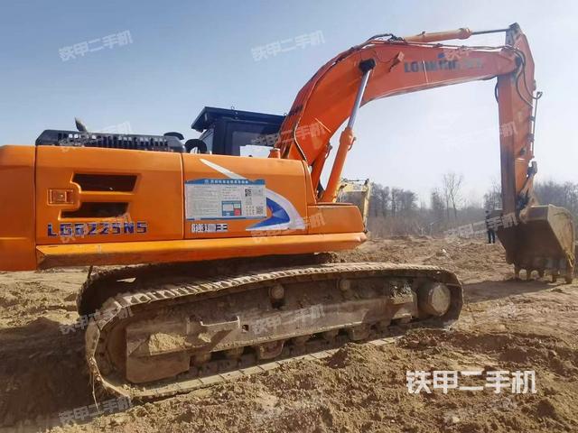 整機(jī)右后45°（整機(jī)外觀）