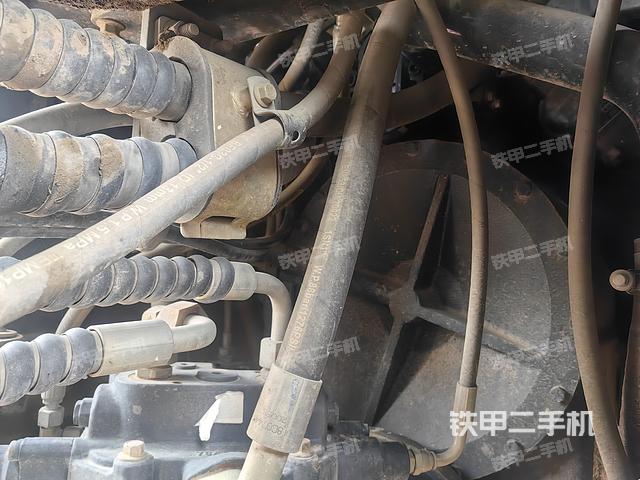 駕駛室操作臺(tái)（整機(jī)外觀及大件）