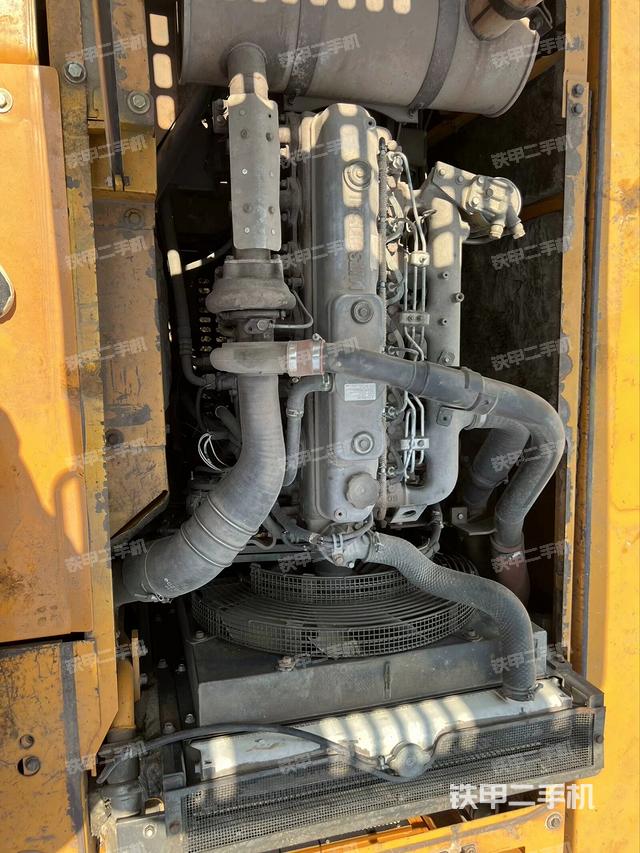 發(fā)動(dòng)機(jī)整體俯視（整機(jī)外觀）