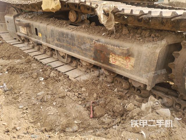 左驅(qū)動輪（行走機構）