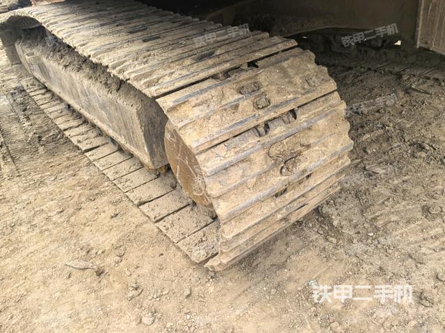 左導(dǎo)向輪（行走機構(gòu)）