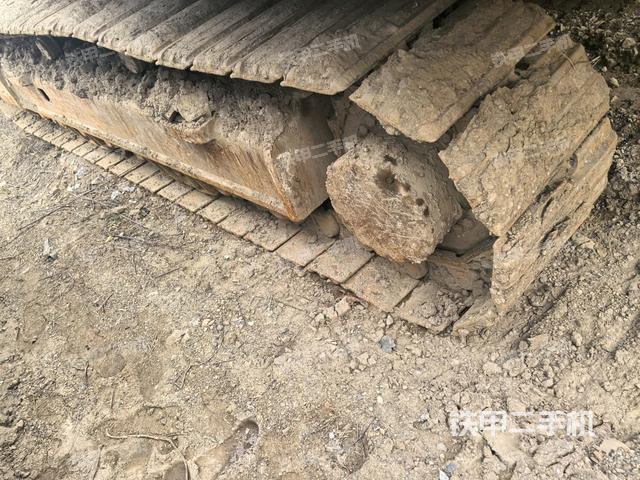 左側(cè)行走馬達(dá)蓋板（行走機(jī)構(gòu)）