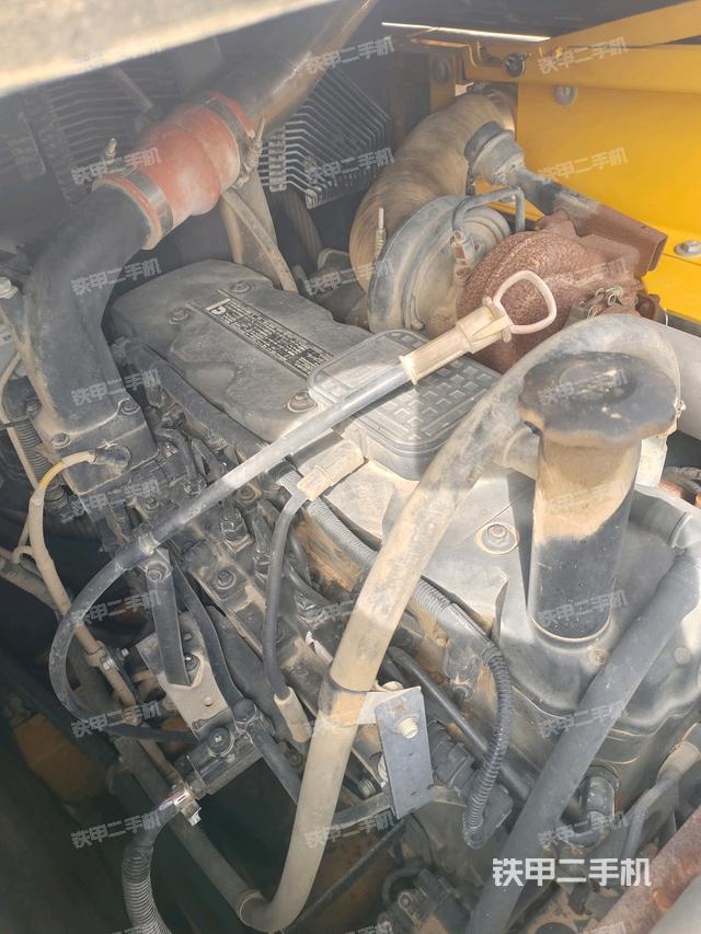 發(fā)動(dòng)機(jī)室(上車部件) 發(fā)動(dòng)機(jī)室(上車部件)