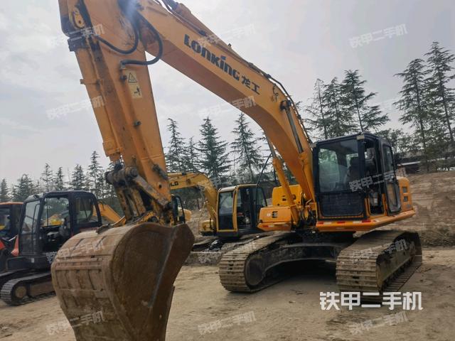 龍工LG6245E挖掘機(jī)