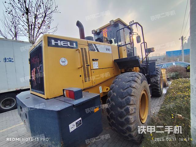 整機右后45°（整機外觀及大件）