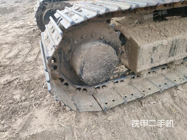 右驅(qū)動(dòng)輪（行走機(jī)構(gòu)）