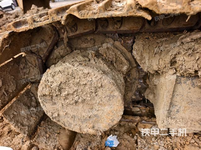 右驅(qū)動輪(行走機構(gòu)) 右驅(qū)動輪(行走機構(gòu))