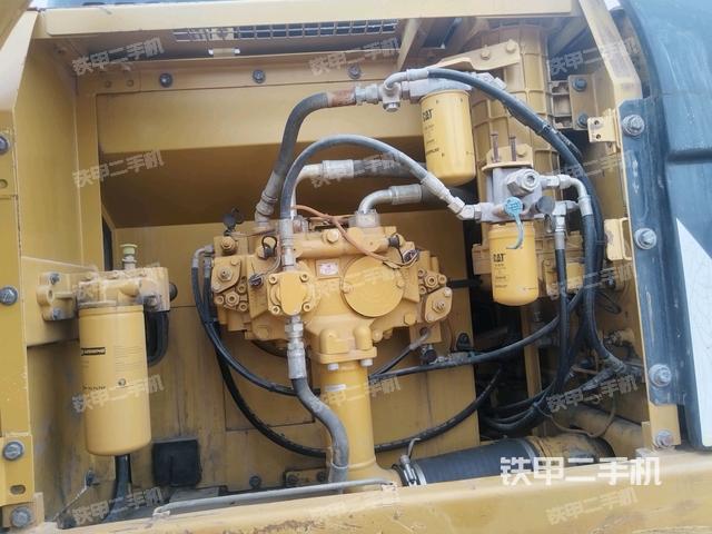 液壓泵室（大件艙室）