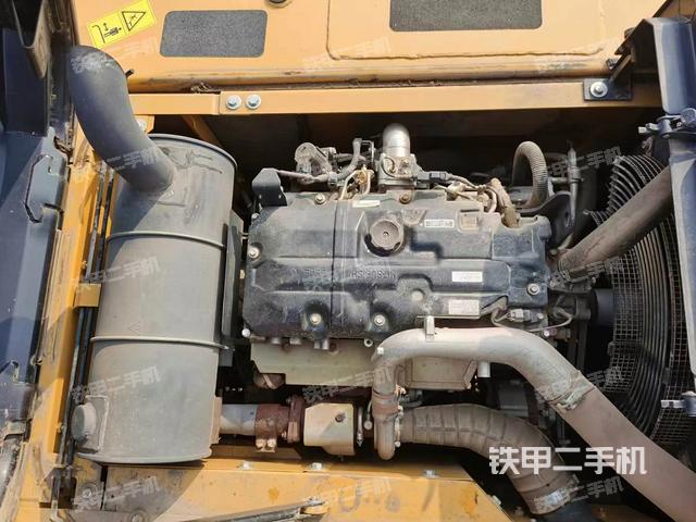 發(fā)動機整體俯視（整機外觀）