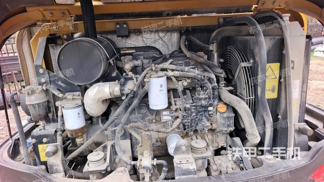 發(fā)動機室（上車部件）