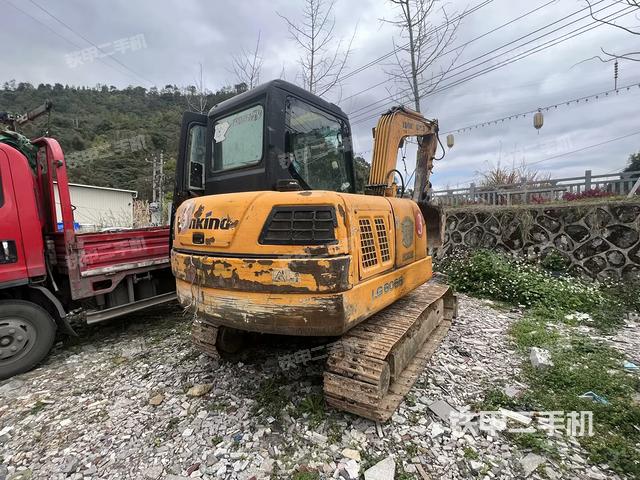 駕駛室頂部（整機(jī)外觀）