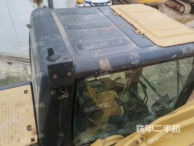 駕駛室頂部俯視（上車部件）