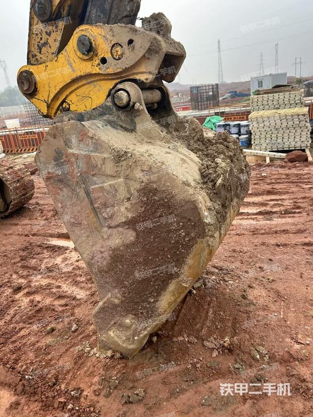 左導(dǎo)向輪（行走機(jī)構(gòu)）