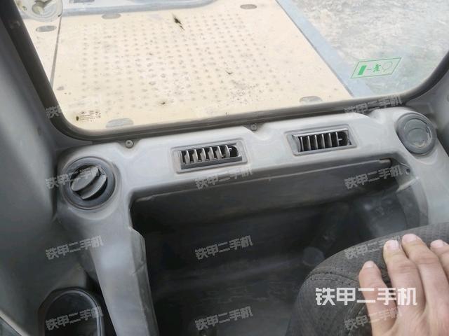 座椅后部（駕駛室部分）