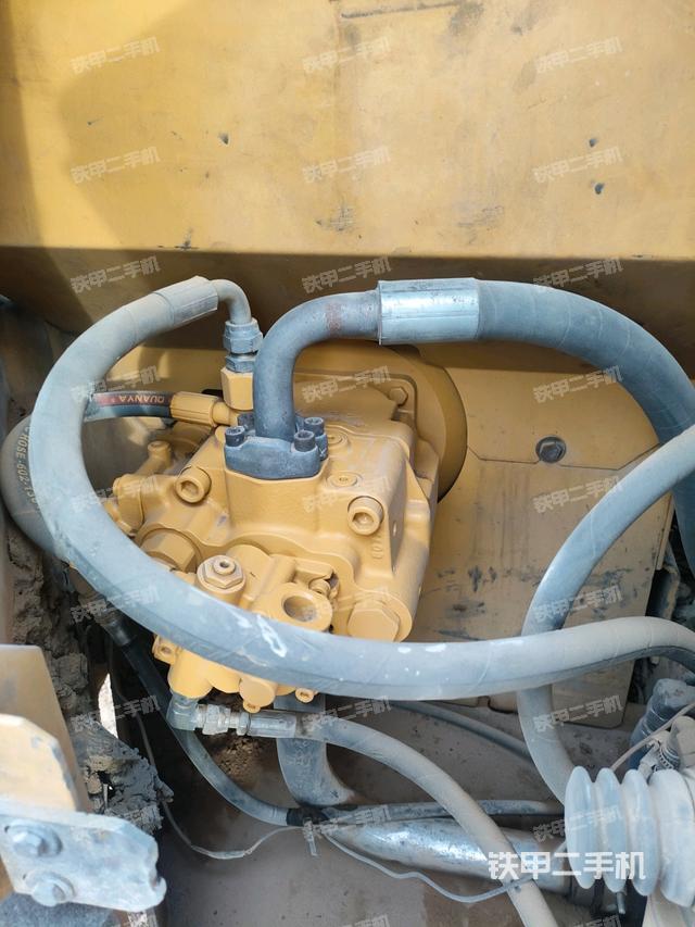 液壓泵室（大件艙室）