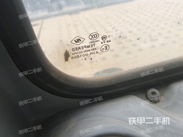 后窗玻璃角標(biāo)（駕駛室部分）