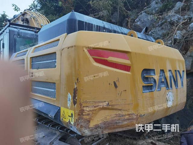 整機右后45°(整機外觀) 整機右后45°(整機外觀)