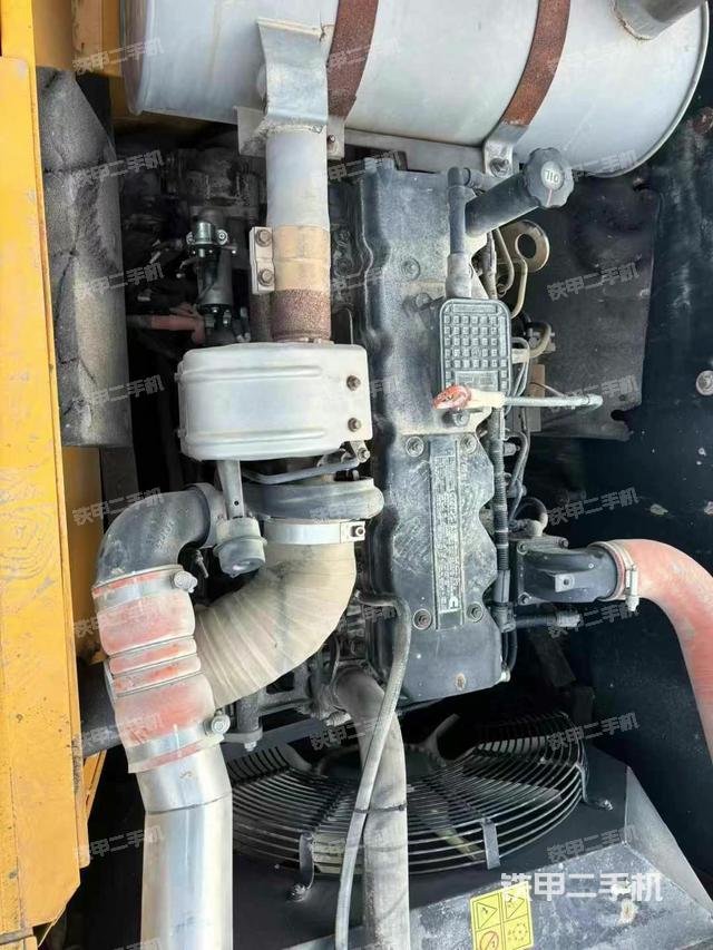 發(fā)動機(jī)整體俯視（整機(jī)外觀）