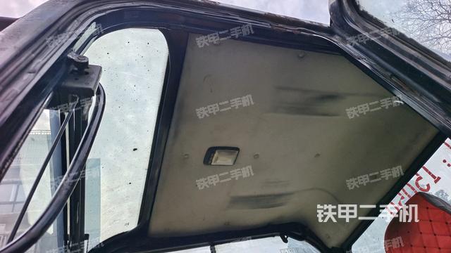 頂棚整體（駕駛室部分）