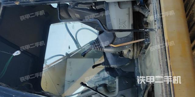 驾驶室整体（整机外观）