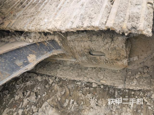 單側(cè)履帶整體（整機外觀）