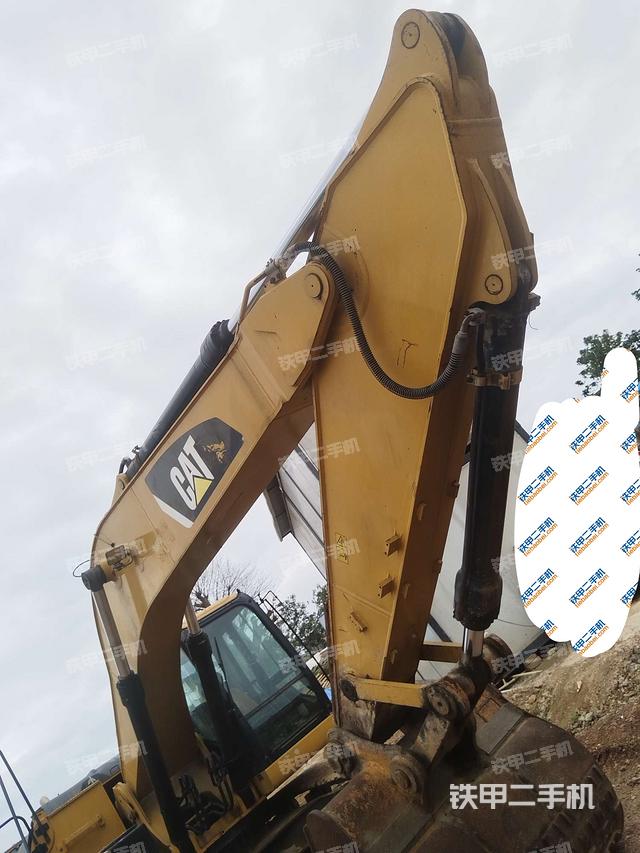 大臂整體?右側(cè)（工作和回轉(zhuǎn)裝置）