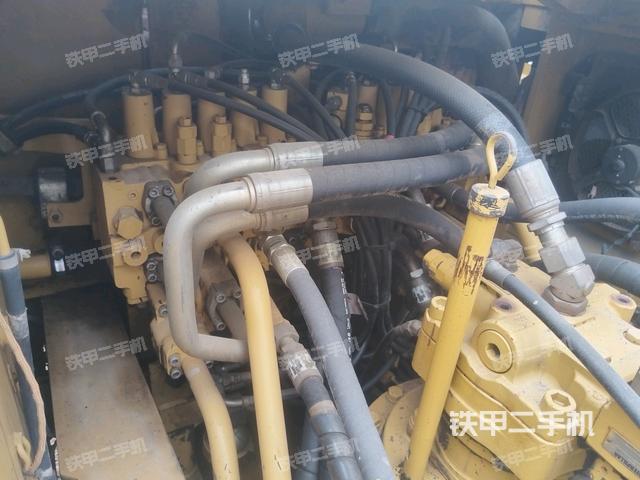 分配閥（上車部件）