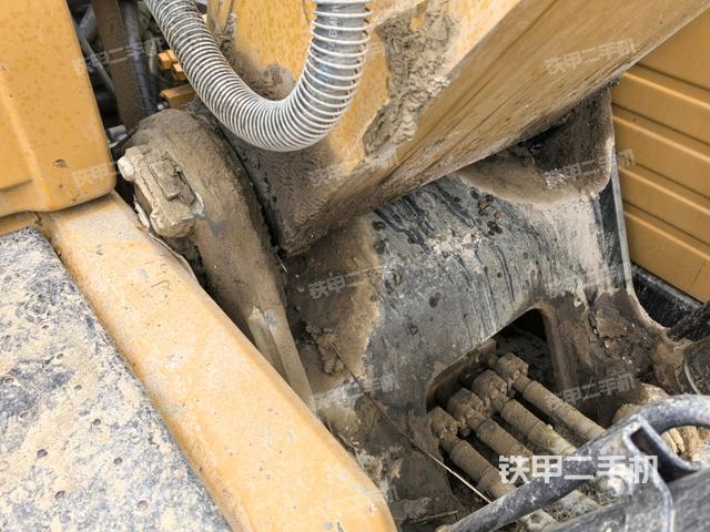 大臂根部?斜視（工作和回轉(zhuǎn)裝置）