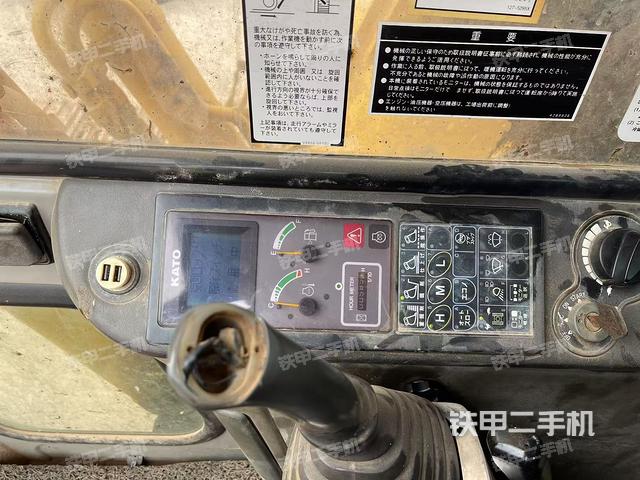 顯示屏?（駕駛室部分）