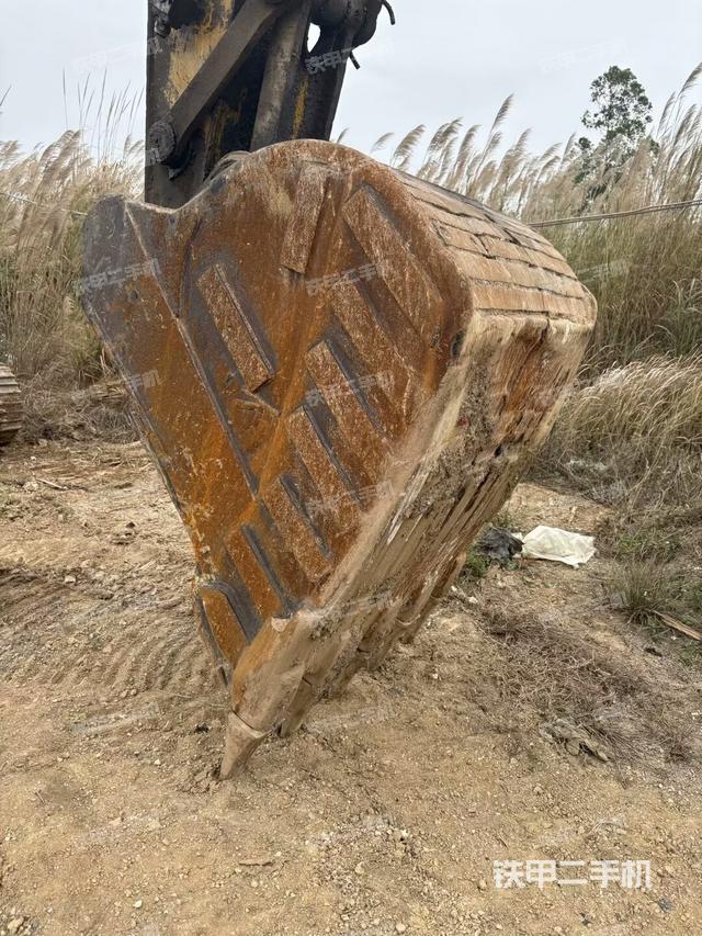 大臂整體?右側(cè)（工作和回轉(zhuǎn)裝置）