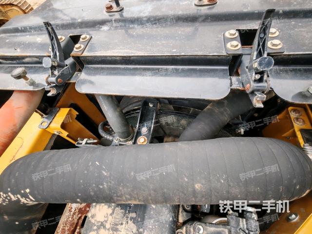 水箱+風扇特寫(上車部件) 水箱+風扇特寫(上車部件)
