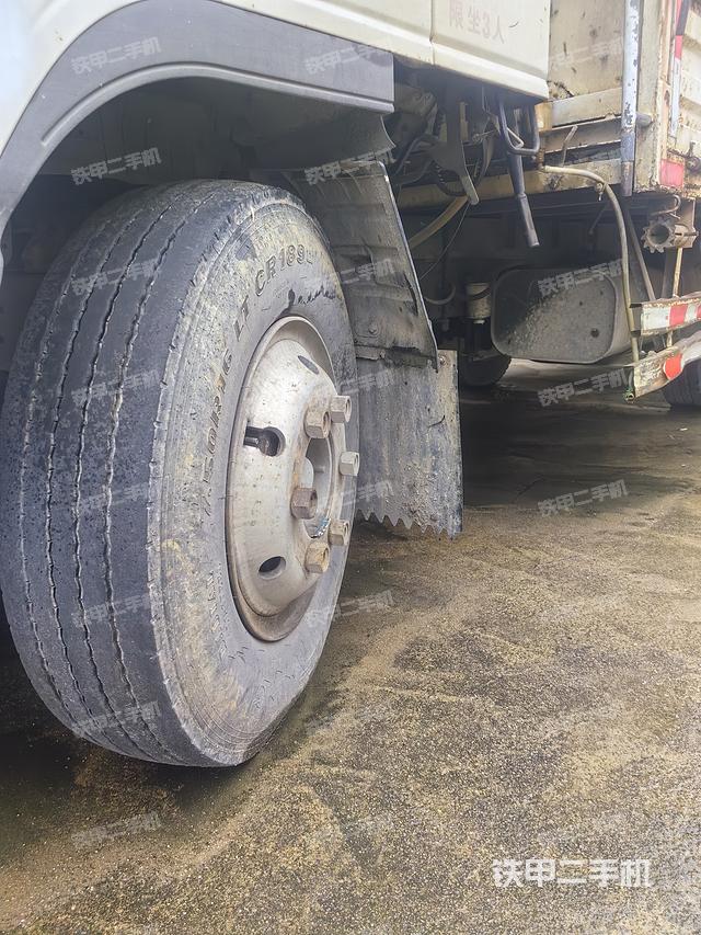 整機(jī)右后45°（設(shè)備外觀及核心部件）