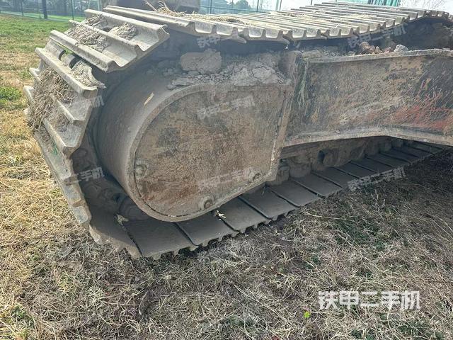 单侧履带整体（整机外观）