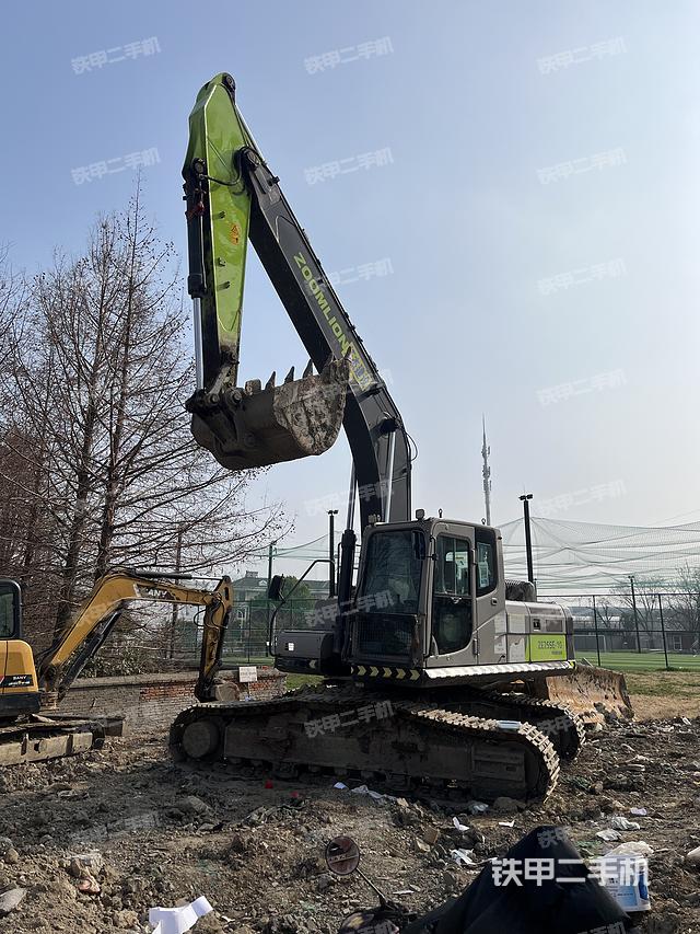 驾驶室整体（整机外观）