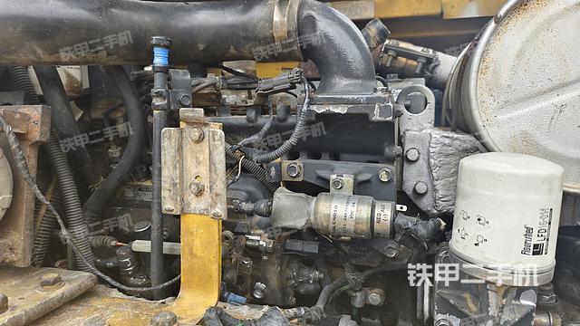 发动机整体俯视（整机外观）