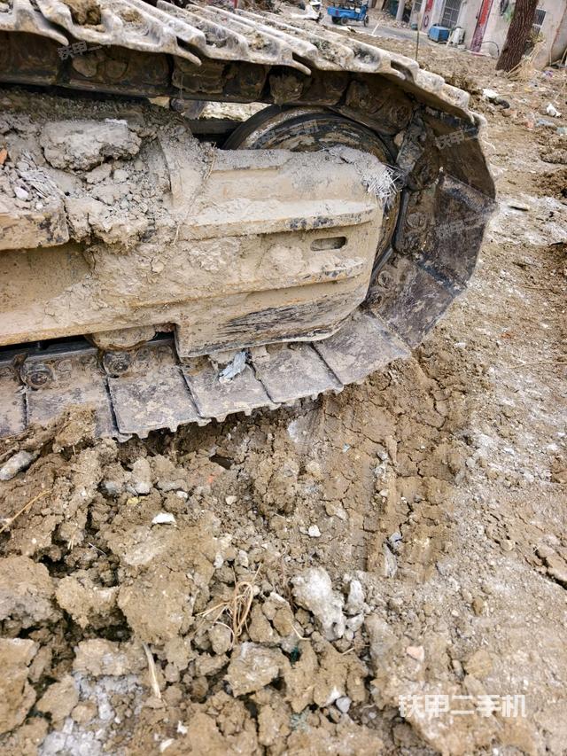 右側(cè)履帶整體（行走機(jī)構(gòu)）