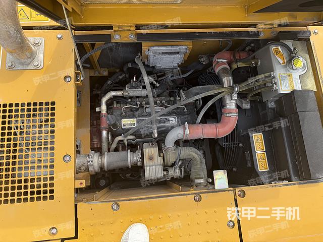 發(fā)動機(jī)整體俯視（整機(jī)外觀）