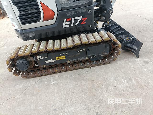 单侧履带整体（整机外观）