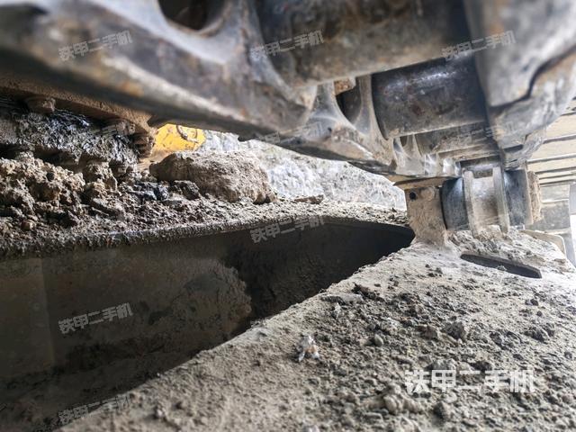 左托鏈輪和鏈筋（行走機(jī)構(gòu)）